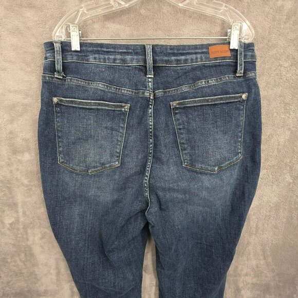 Judy Blue Skinny Fit Jeans 20W Medium Wash Distressed Raw Hem High Rise Stretchy - Picture 11 of 13